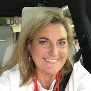 Meet your Posher, Courtney